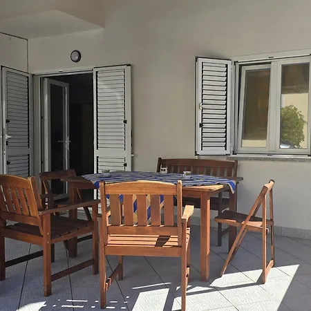 Apartments Centera Novalja Exterior photo